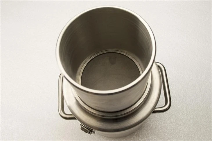 Filtration container